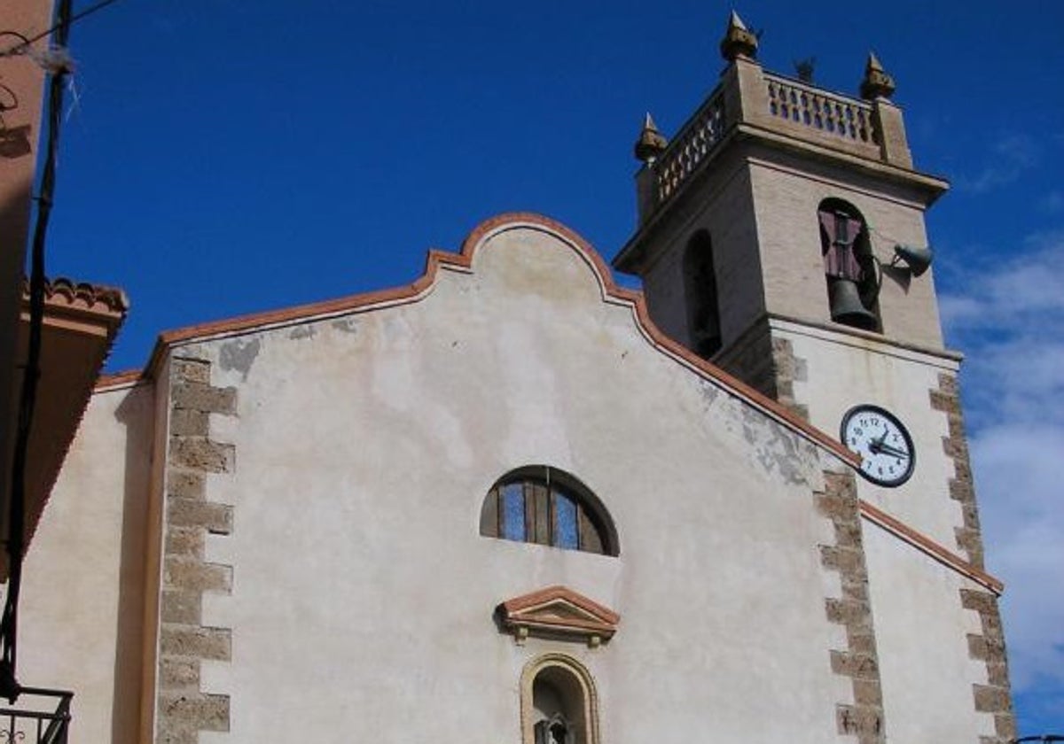 Fachada de la parroquia de Nuestras Señora de Loreto.