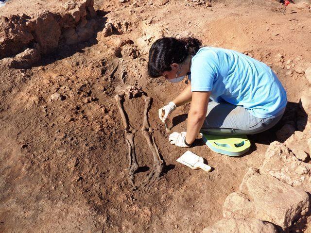 Imagen secundaria 1 - Yacimiento arqueológico del poblado íbero de La Celadilla en el Rincón de Ademuz