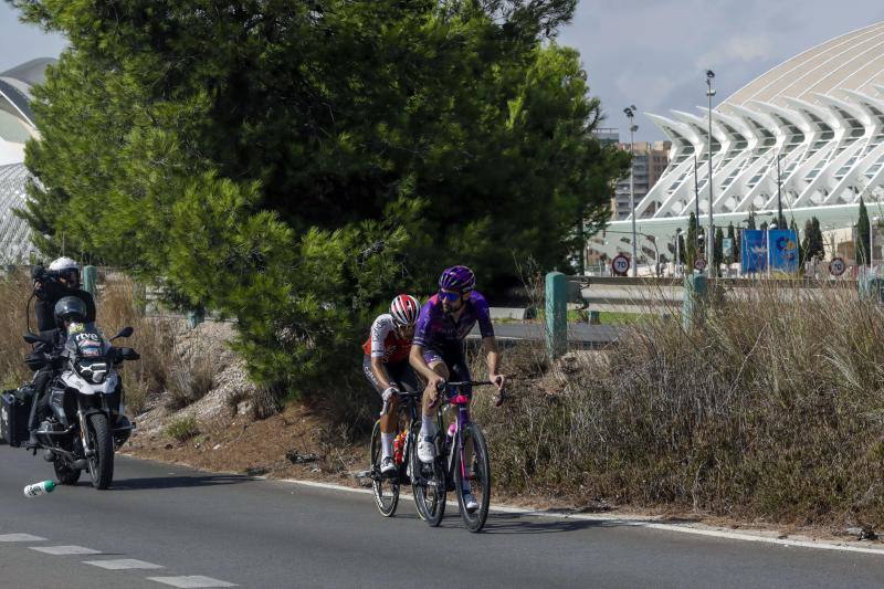 Las mejores imágenes del paso de la Vuelta a España por Valencia