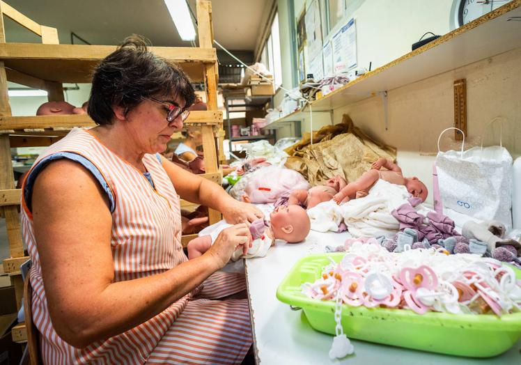 Imagen principal - La muñeca valenciana que desafió a Barbie