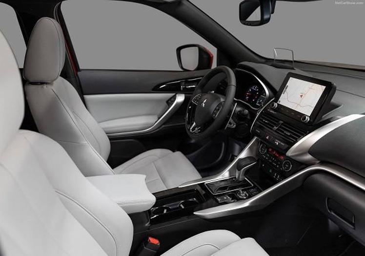 Imagen principal - Interior del Mitsubishi Eclipse Cross