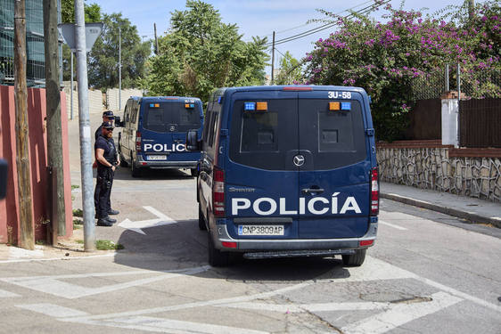 Agentes de la Policía Nacional han conseguido identificar al autor de los hechos.