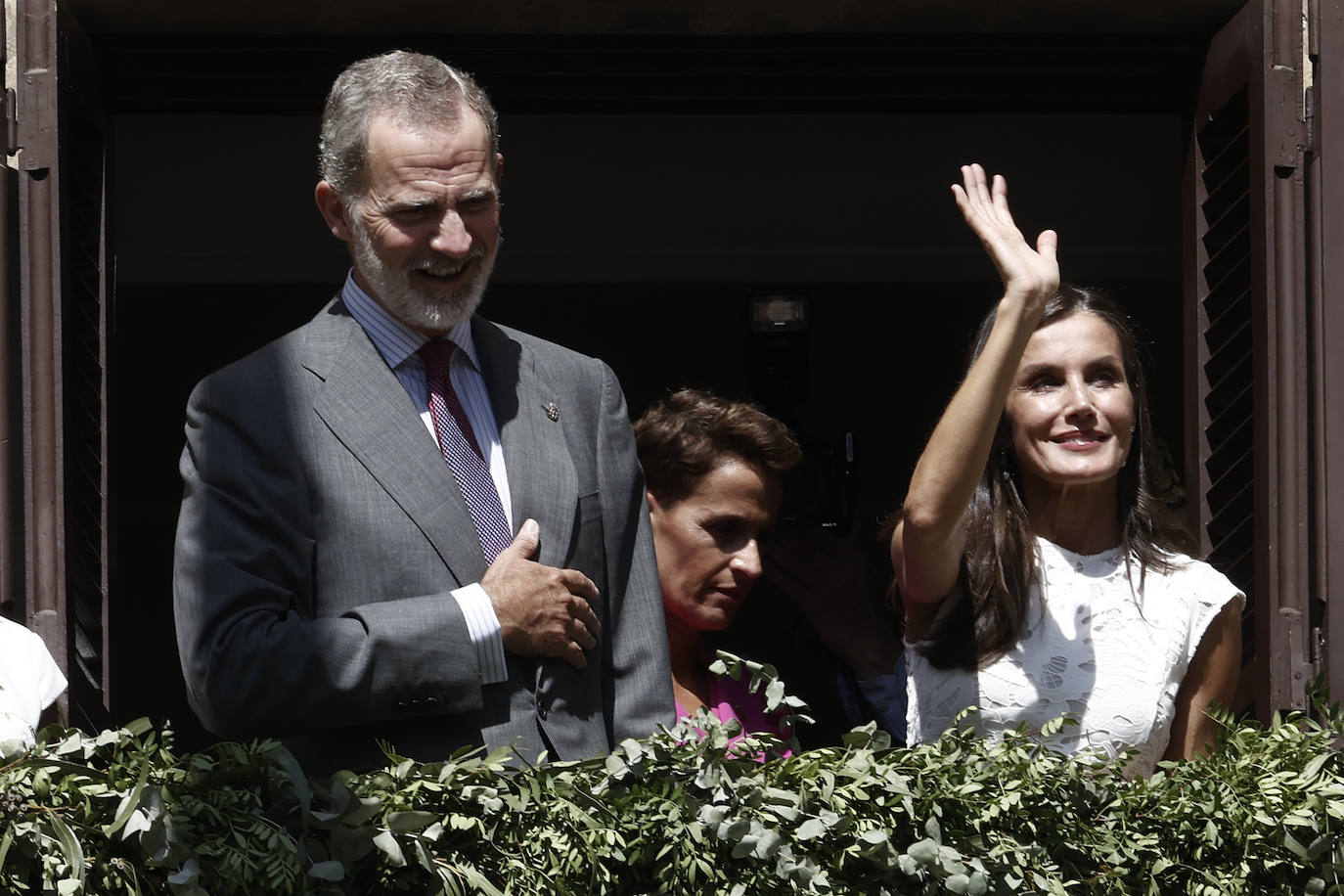 El entrañable gesto de Letizia con Felipe VI en Pamplona