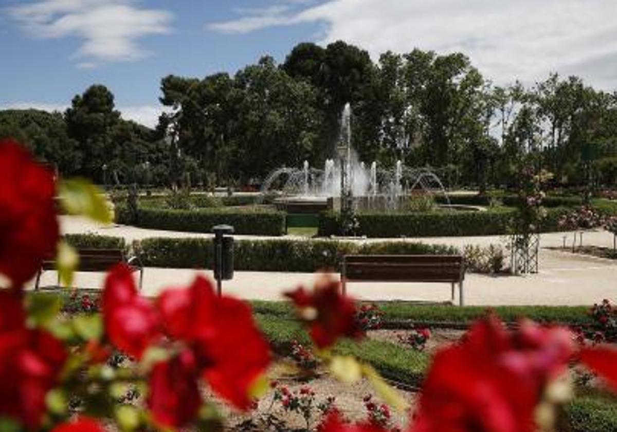 Fuente en la rosaleda de Viveros en Valencia.