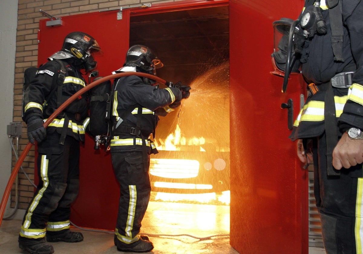 Imagen de archivo de un incendio en una vivienda.