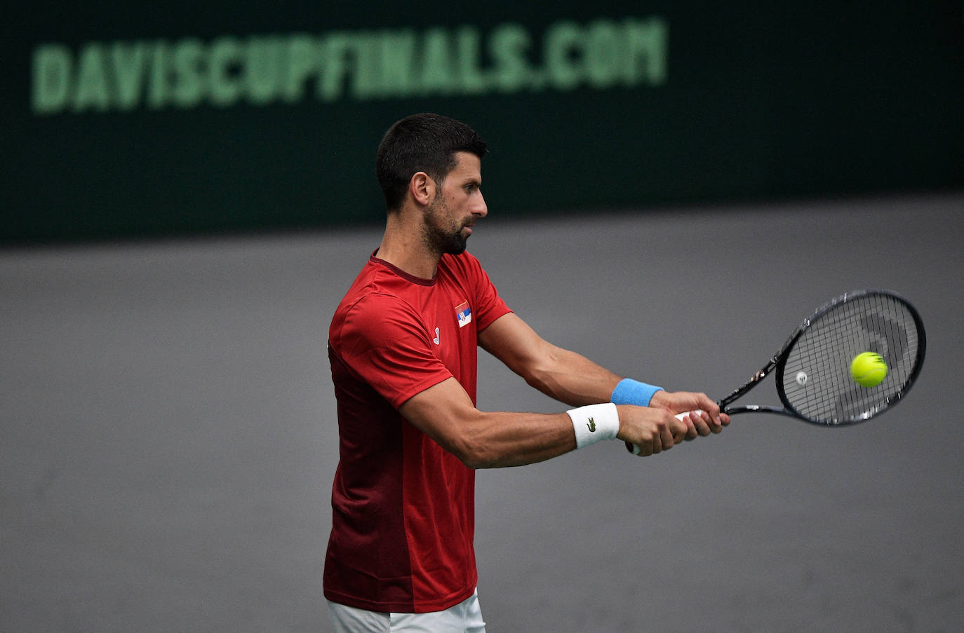 Djokovic se entrena en Valencia