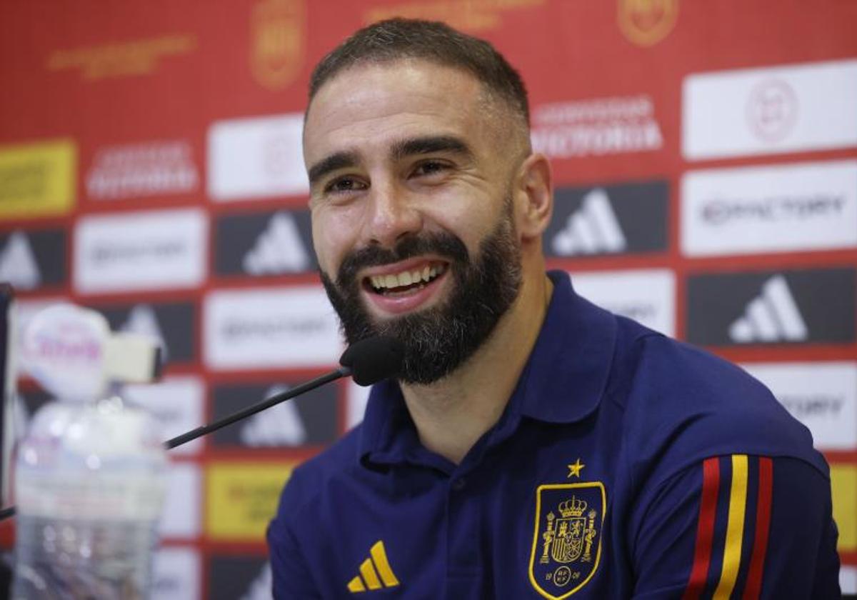 Dani Carvajal, con la selección española.