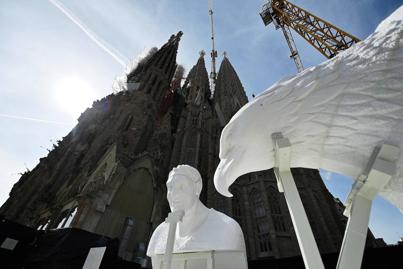 Así está la Sagrada Familia de Barcelona por fuera y por dentro