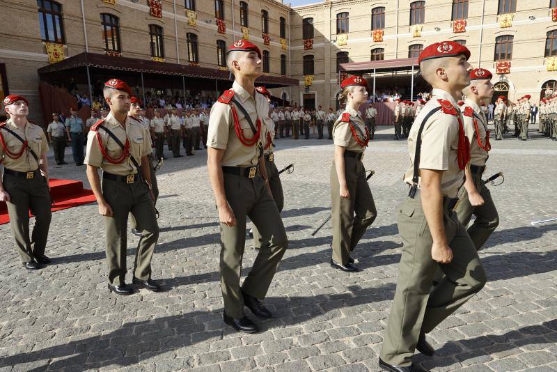 La Princesa Leonor vive un día clave en la Academia Militar con la entrega de sables