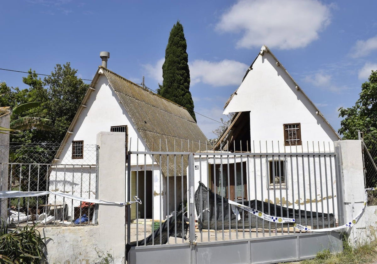 Barracas de Panach, en mal estado, en imagen de archivo.