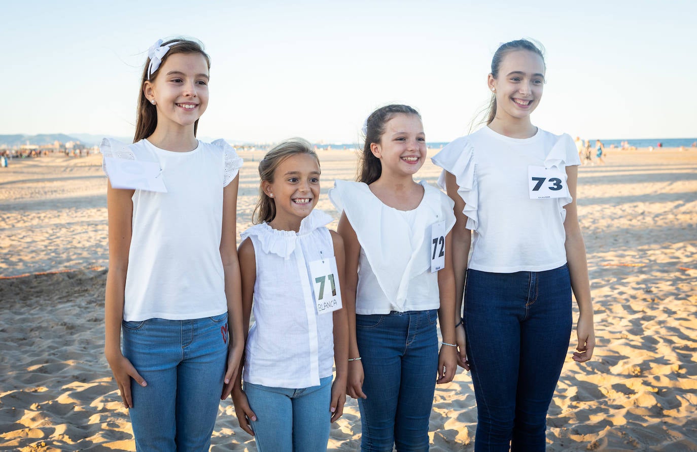 Playbacks y juegos para las candidatas a fallera mayor infantil de Valencia 2024