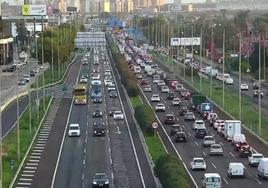 Atasco en la Pista de Silla