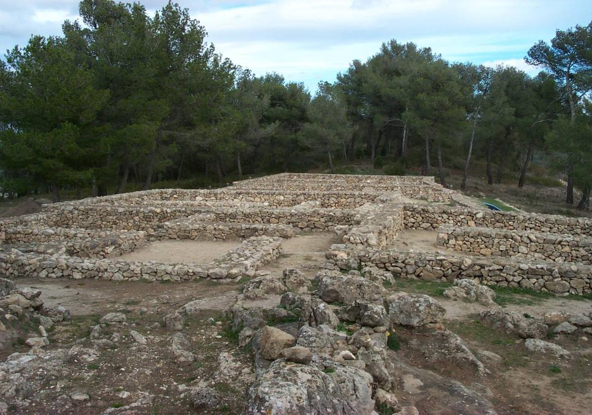 Imagen principal - El yacimiento de Bastida de les Alcusses