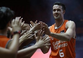 López-Arostegui, druante el acto de presentación del Valencia Basket de esta temporada.