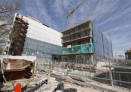 Obras de las nuevas dependencias del Hospital Clínico de Valencia.