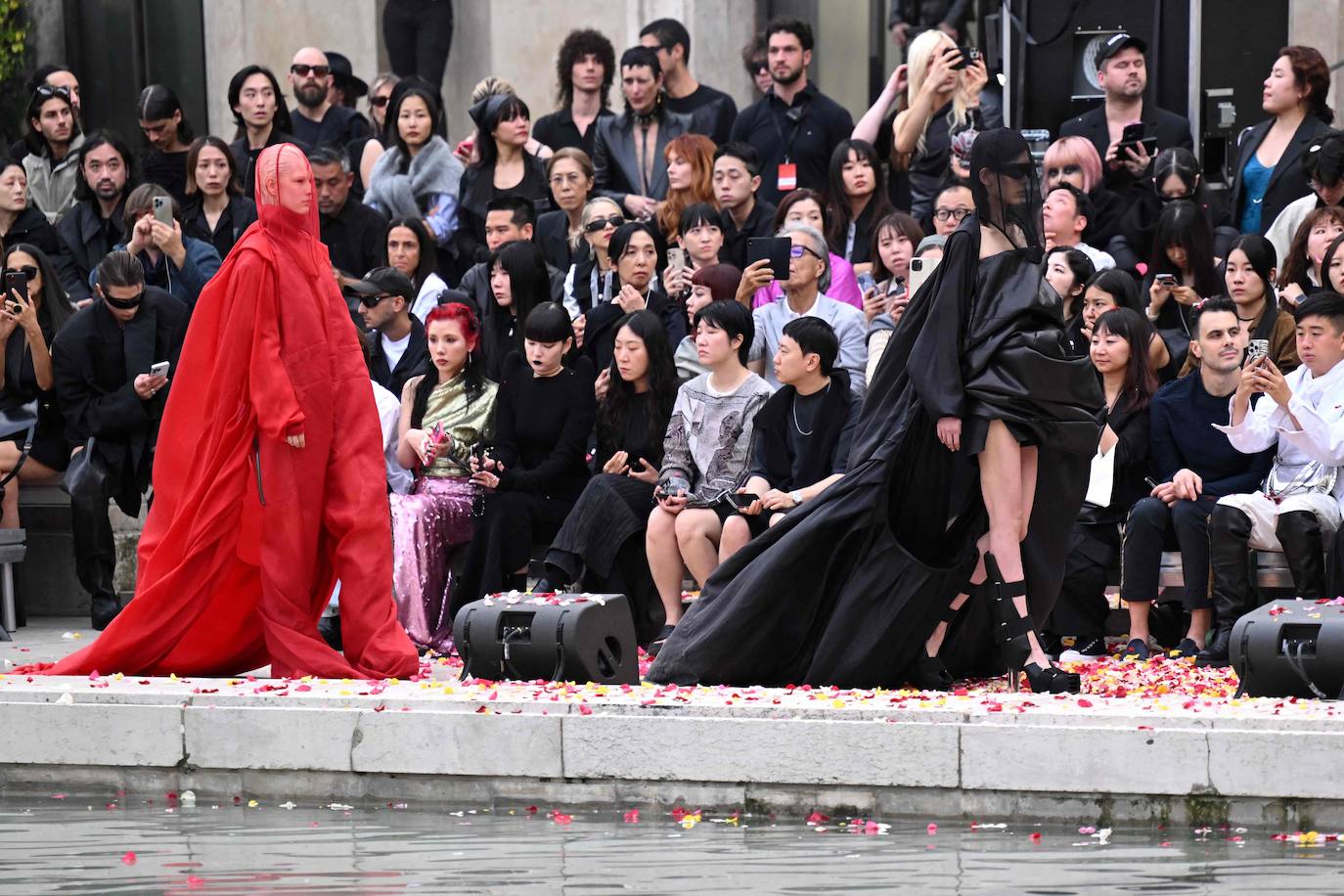 Así están siendo los desfiles de la Paris Fashion Week 2023