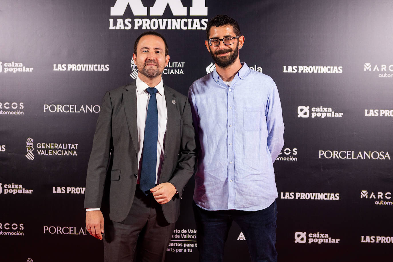 Jose Monserrat, vicerrector de Internacionalización de la UPV, y Ximo Batista, redactor del periódico.