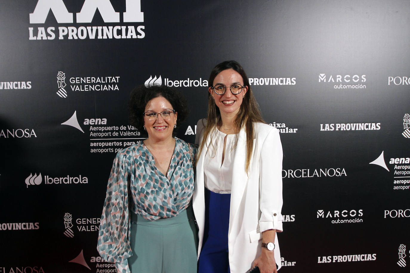 La jefa de Economía de LAS PROVINCIAS, Isabel Domingo, junto a Andrea Sempere, de la Asociación Valenciana de Empresarios (AVE).