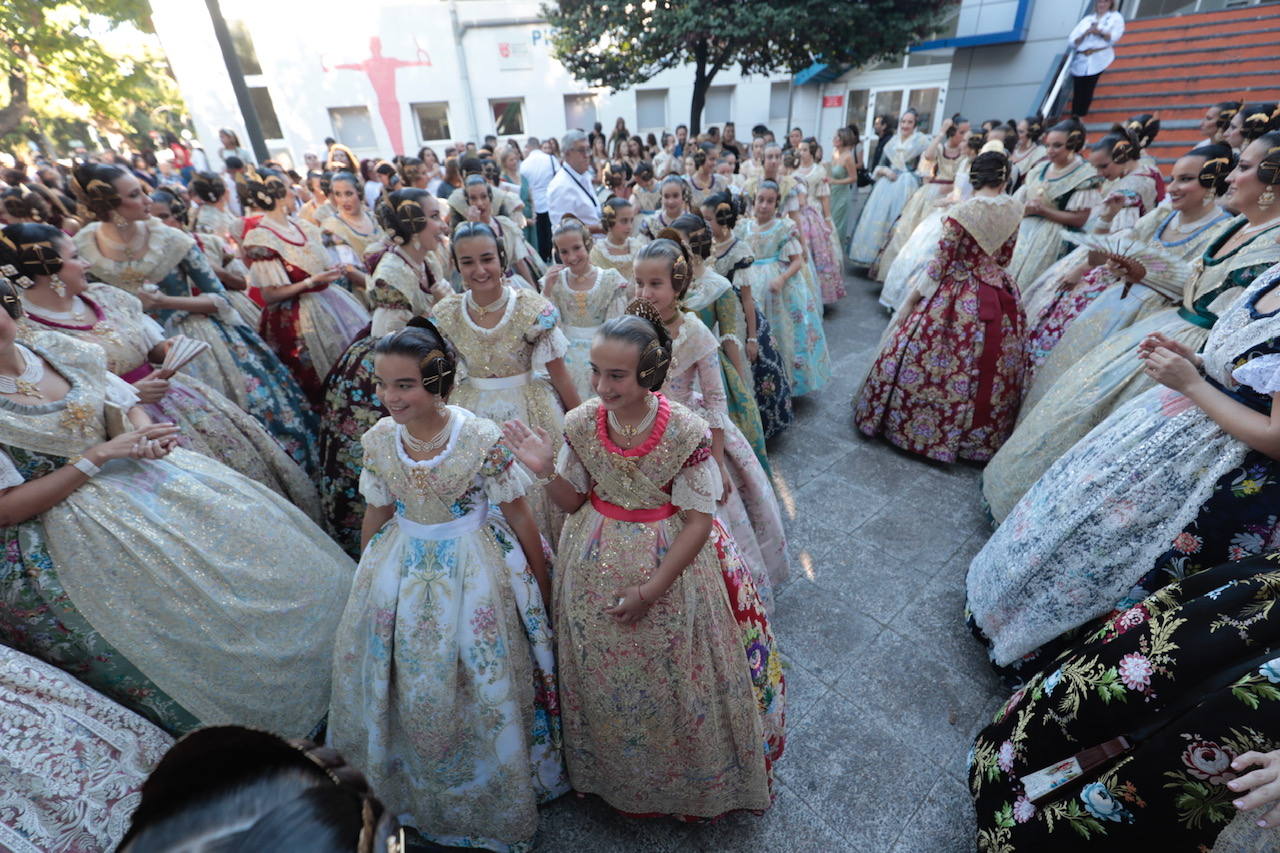 Gala fallera de la Fonteta: elección de las cortes y candidatas a falleras mayores de Valencia 2024