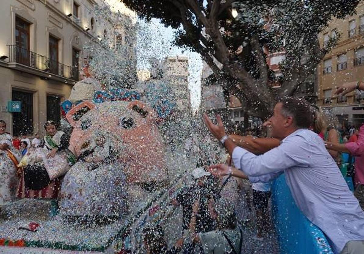 El Ayuntamiento de Burriana solicita declarar la Batalla de Flores Fiesta de Interés Turístico Provincial