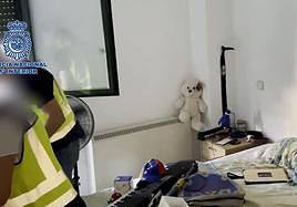 Vivienda en la que vivían los padres de la bebé que sufrió abusos.