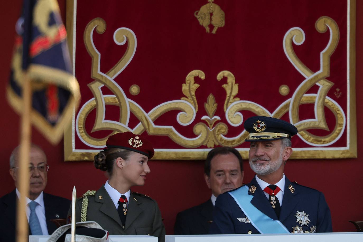 El desfile militar de las Fuerzas Armadas, en imágenes