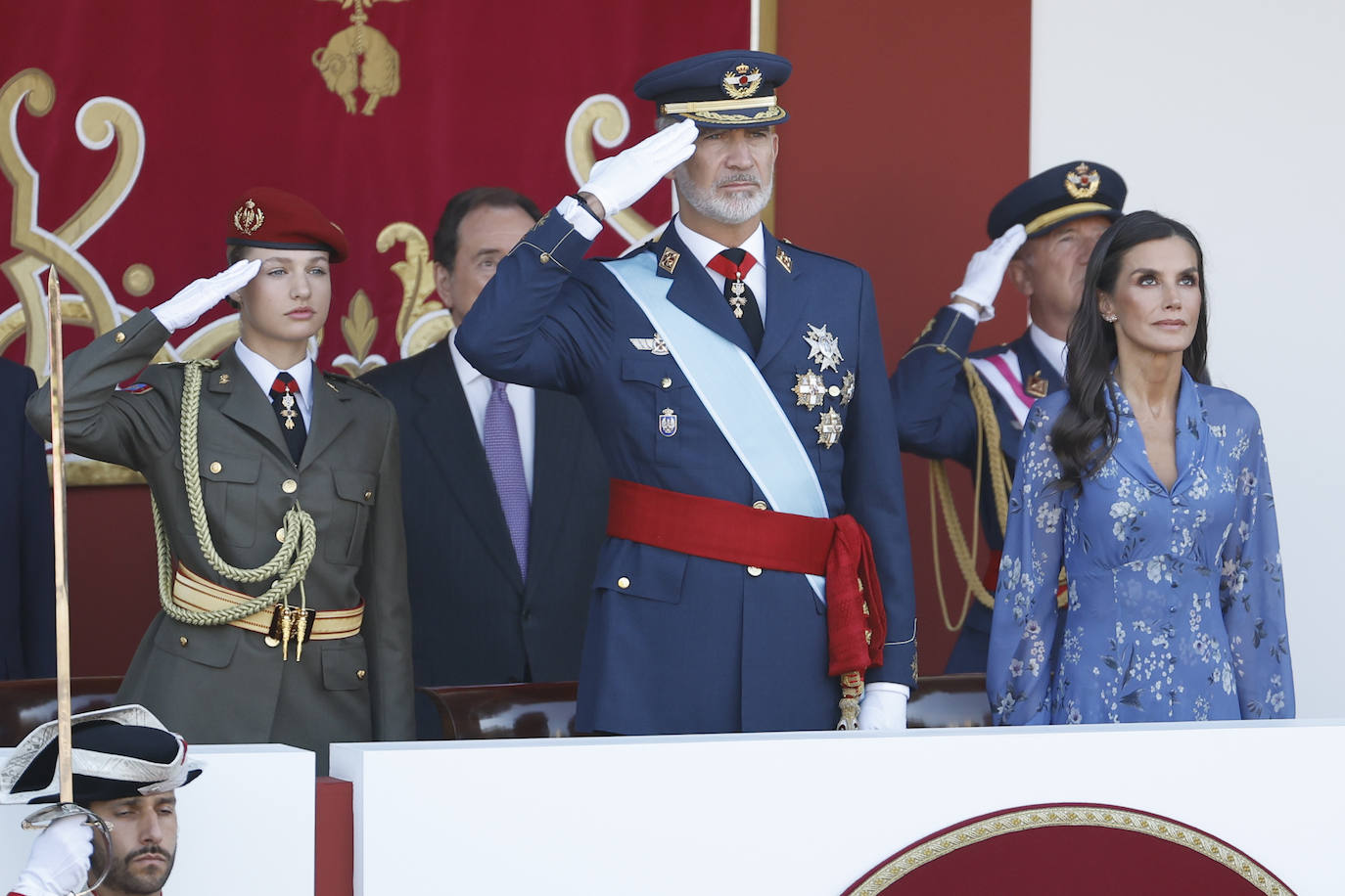 El desfile militar de las Fuerzas Armadas, en imágenes