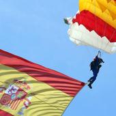 Una valenciana, la primera mujer que desplegará la bandera de España en el desfile del 12 de octubre