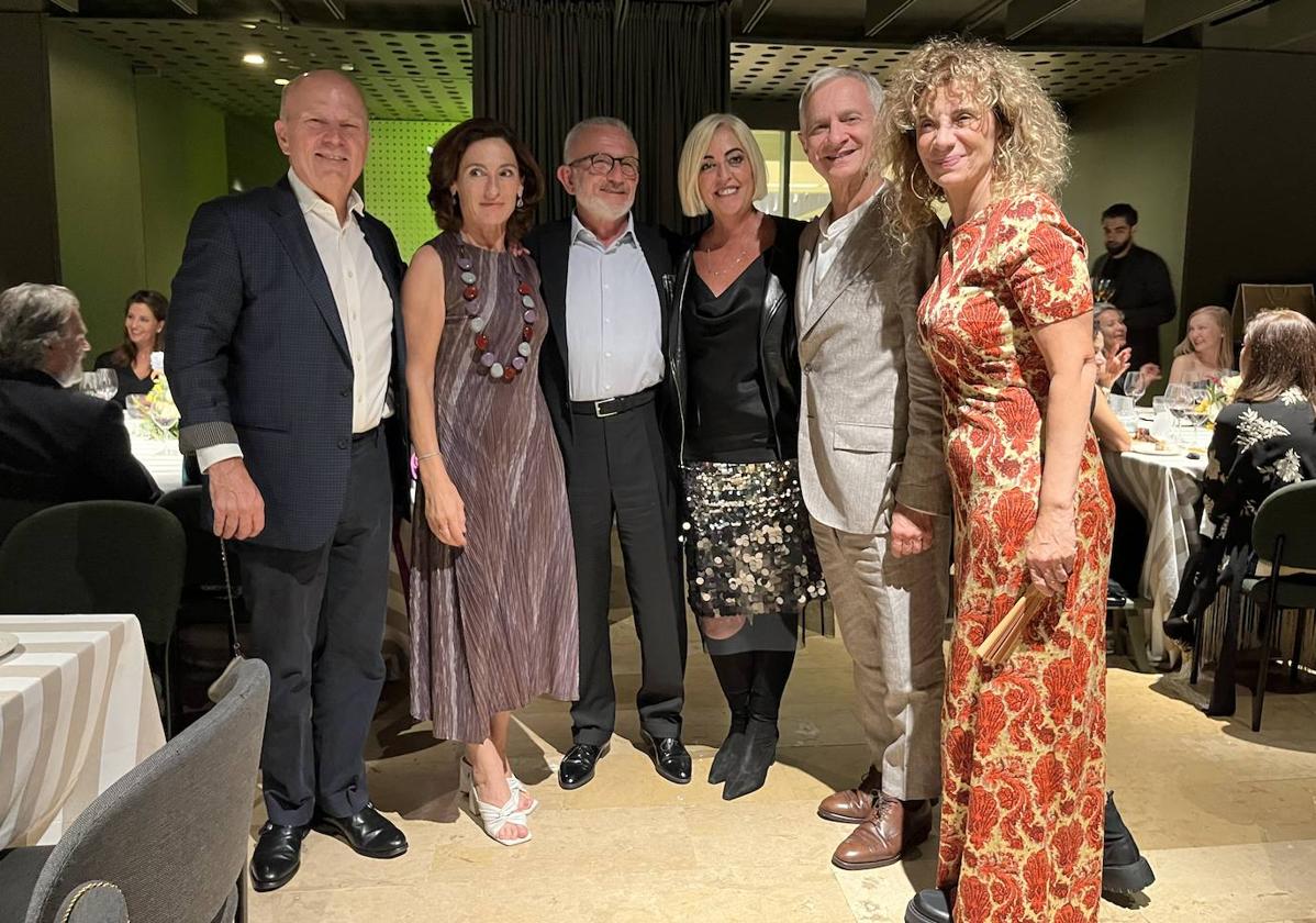 Máximo Buch, Pilar Giner, Sergio Terol, Júlia Perez Broseta, Juan Viña y Teresa Bas.