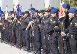 Varios agentes de la Policía formados.