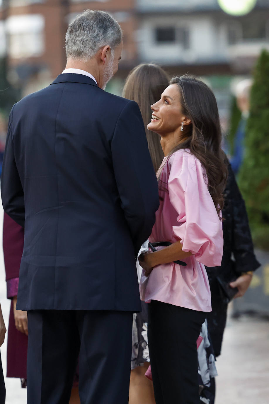 El reencuentro de Leonor y Sofía en el concierto Premios Princesa de Asturias 2023