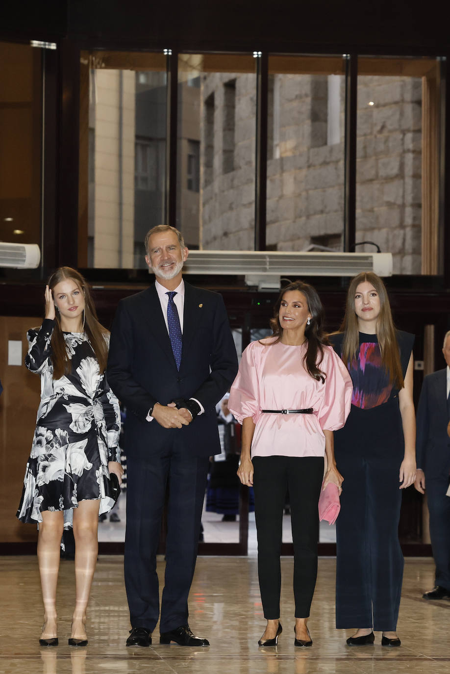 El reencuentro de Leonor y Sofía en el concierto Premios Princesa de Asturias 2023