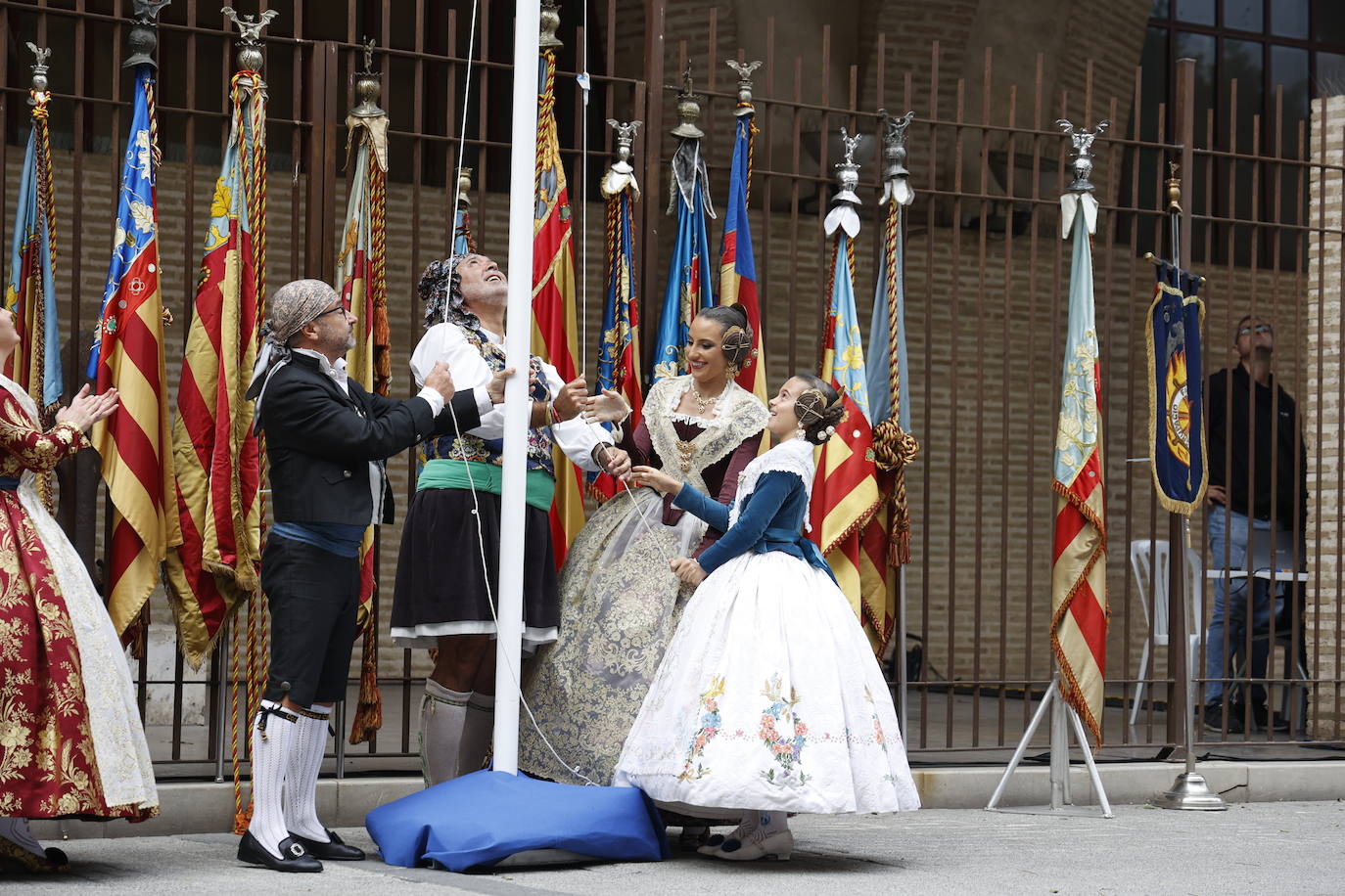 El Marítimo homenajea a la Senyera