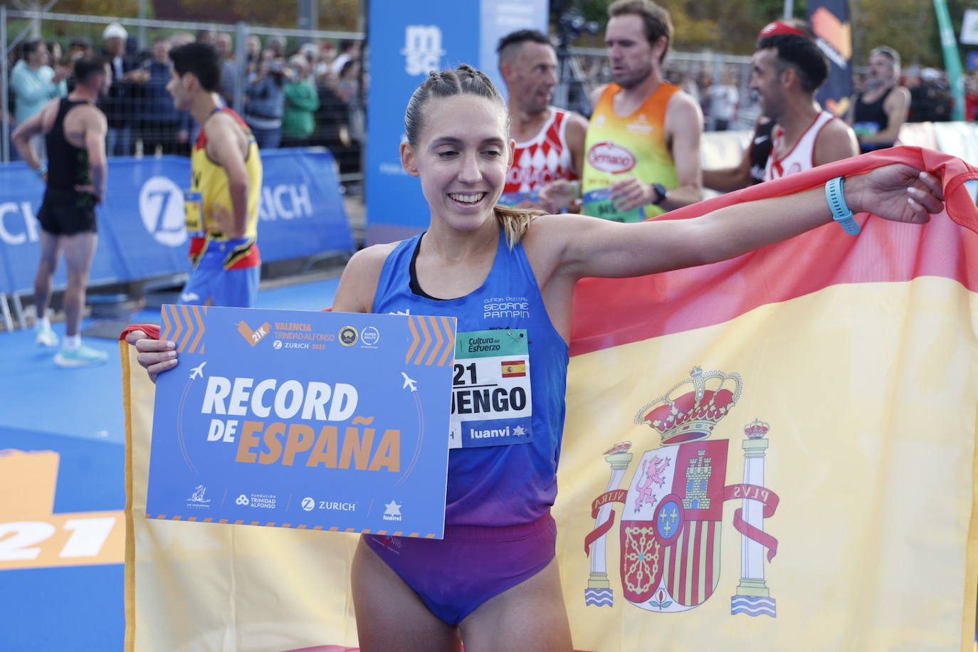 Fotos: las mejores imágenes del Medio Maratón de Valencia 2023