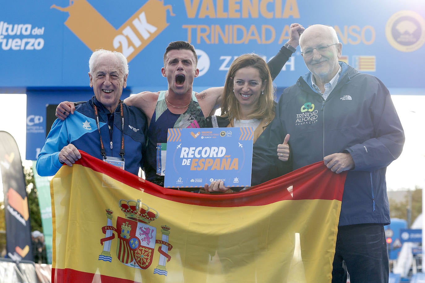 Fotos: las mejores imágenes del Medio Maratón de Valencia 2023