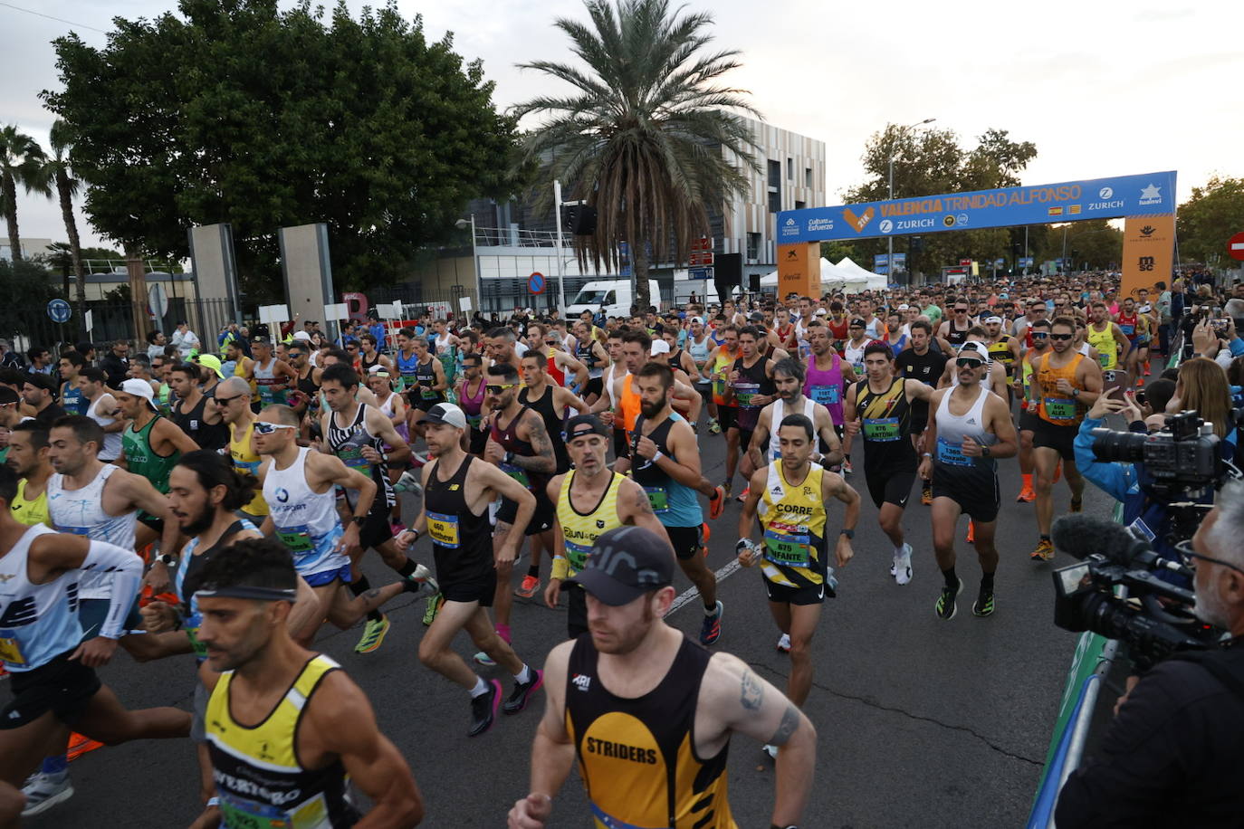 Fotos: las mejores imágenes del Medio Maratón de Valencia 2023