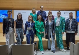 Los responsables del Clec Fashion Festival y algunos de los diseñadores que participarán en esta cuarta edición del certamen.