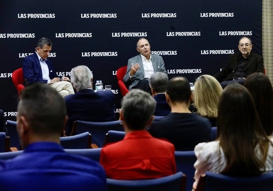 Pablo Salazar, Vicente Garrido y Virgilio Latorre, en Aula LAS PROVINCIAS.