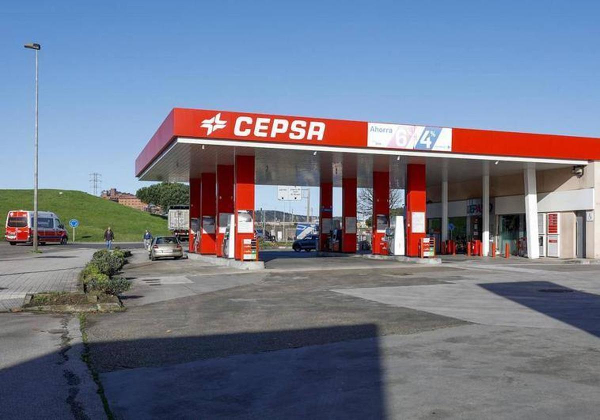 Gasolinera de Cepsa en una imagen de recurso.