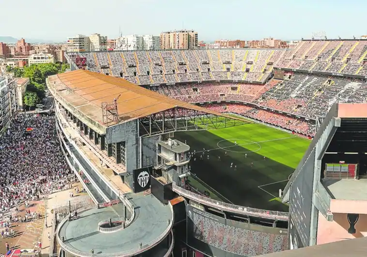 El exterior del viejo Mestalla.