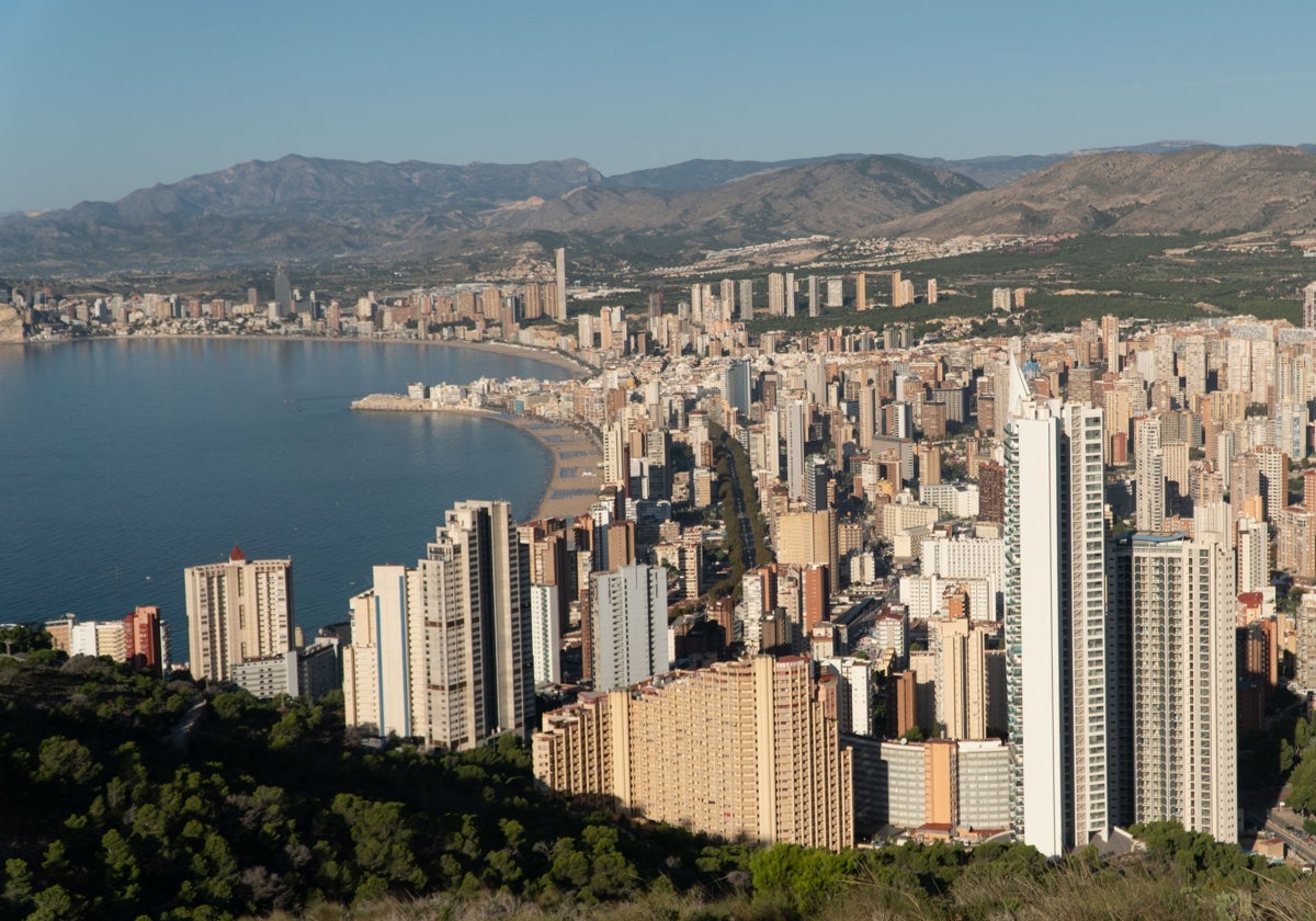 La ciudad de Benidorm da comienzo a sus fiestas patronales