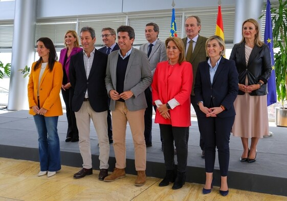 Foto de familia del Consell, este viernes en Alicante.