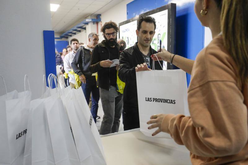 Todas las imágenes de la Feria del corredor de la 15K y 7,5K Valencia Abierta al Mar