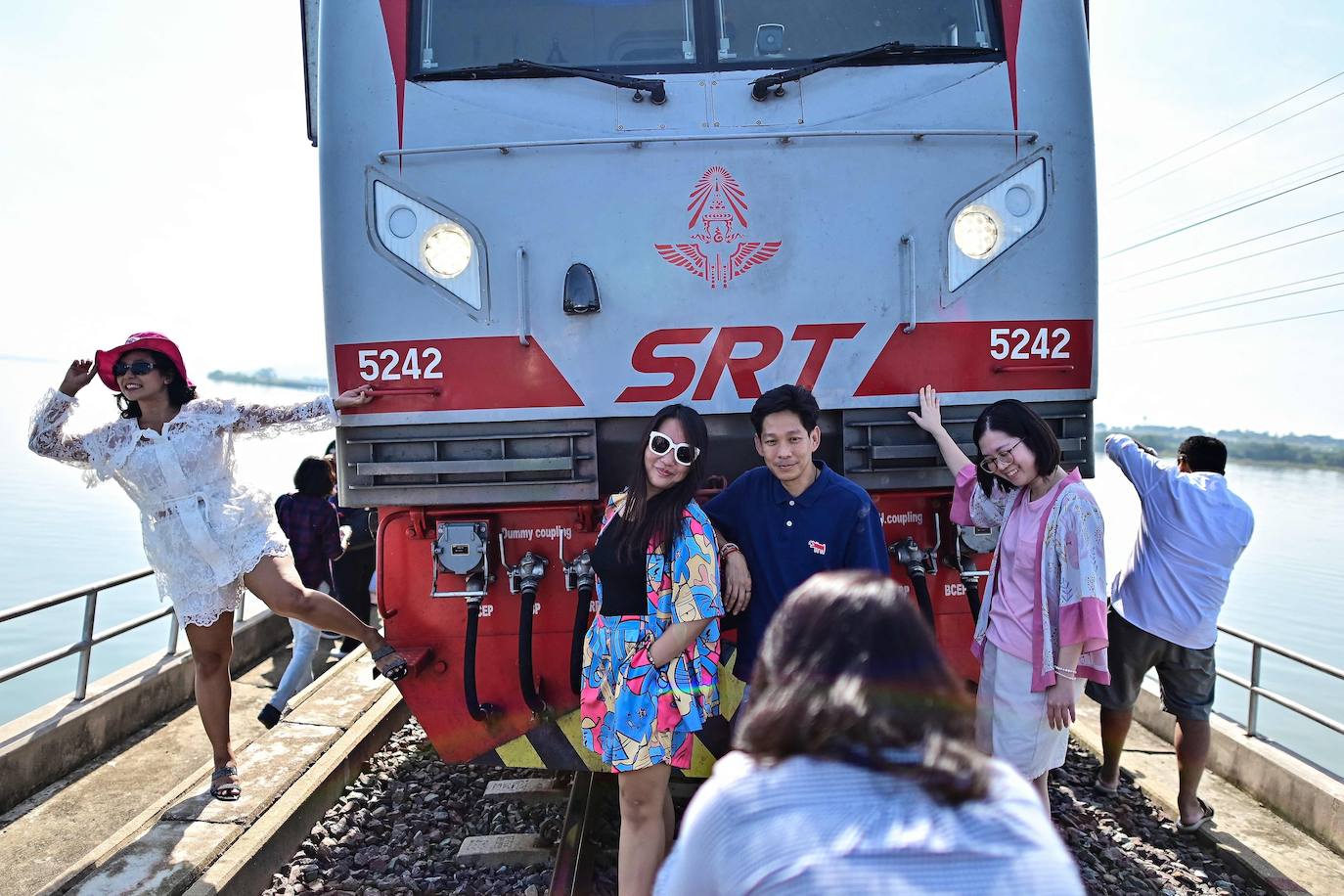 A bordo del &#039;tren flotante&#039; de Tailandia
