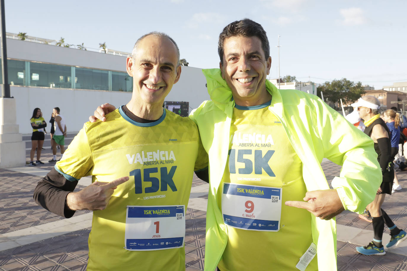 Las mejores imágenes que ha dejado la 15K Valencia Abierta al Mar