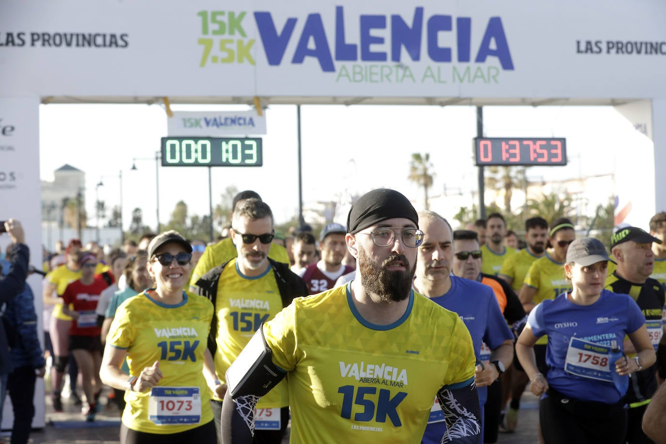 Las mejores imágenes que ha dejado la 15K Valencia Abierta al Mar