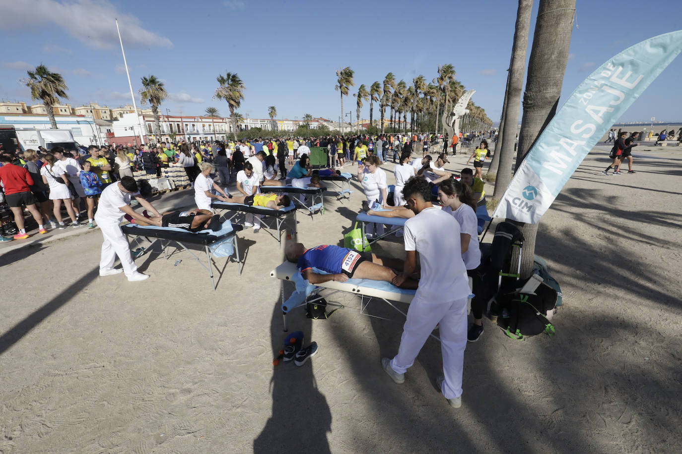 Las mejores imágenes que ha dejado la 15K Valencia Abierta al Mar