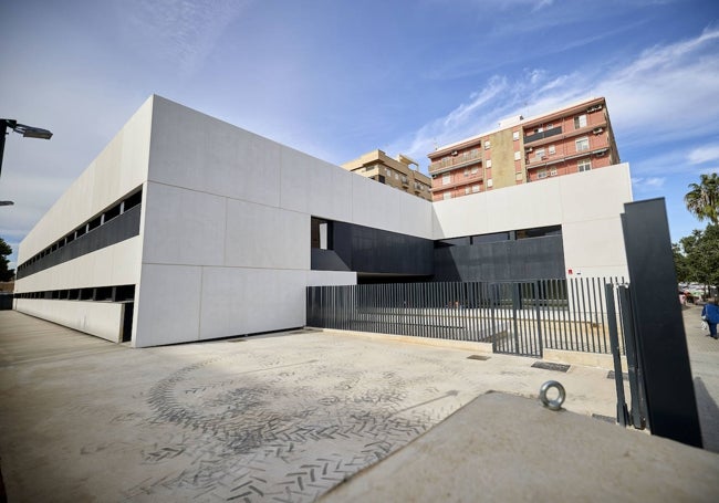 El nuevo centro de salud, todavía sin acabar las obras, este miércoles.