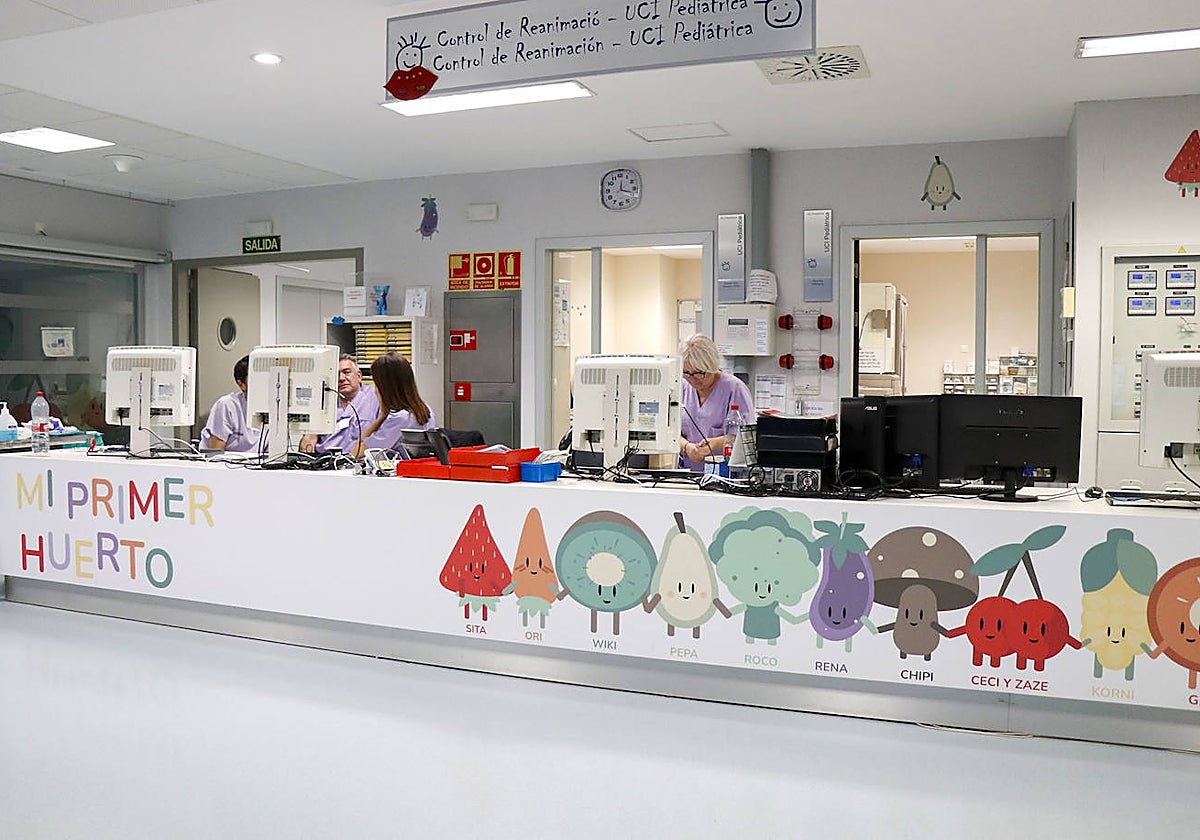 Parte de la decoración de la UCI pediátrica de La Fe.