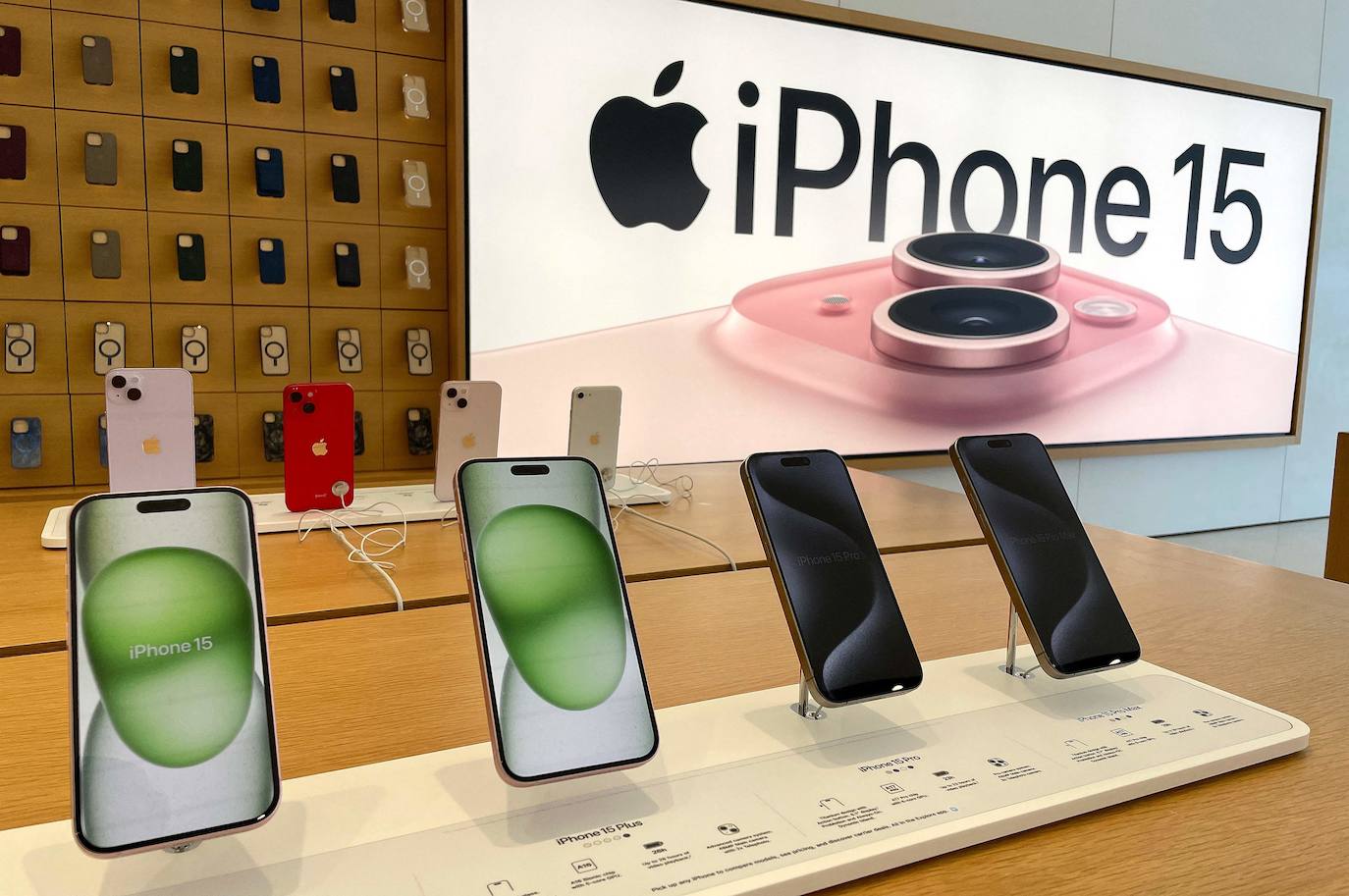 Apple confirma que los cargadores inalámbricos de estas dos marcas podrían  dejar KO el iPhone 15